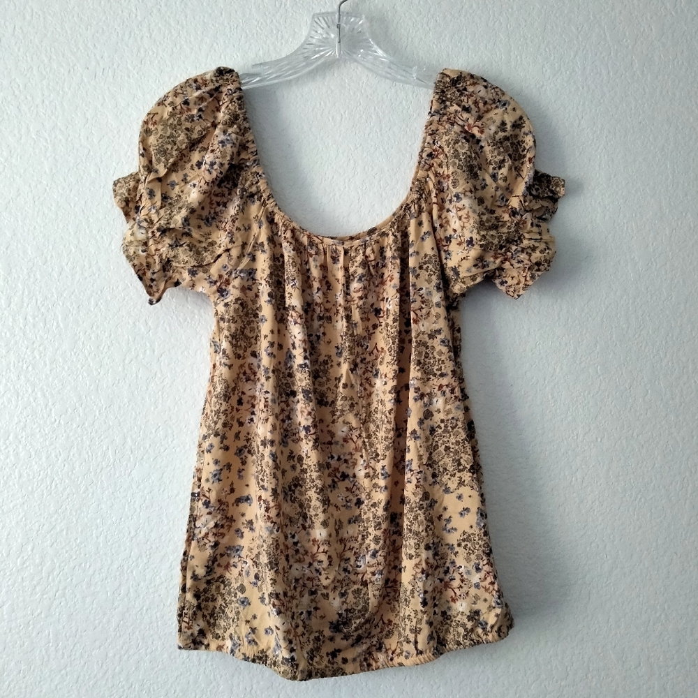 Maurices Blouse Size XS Tan Blue Off The Shoulder Short Sleeve Western Casual